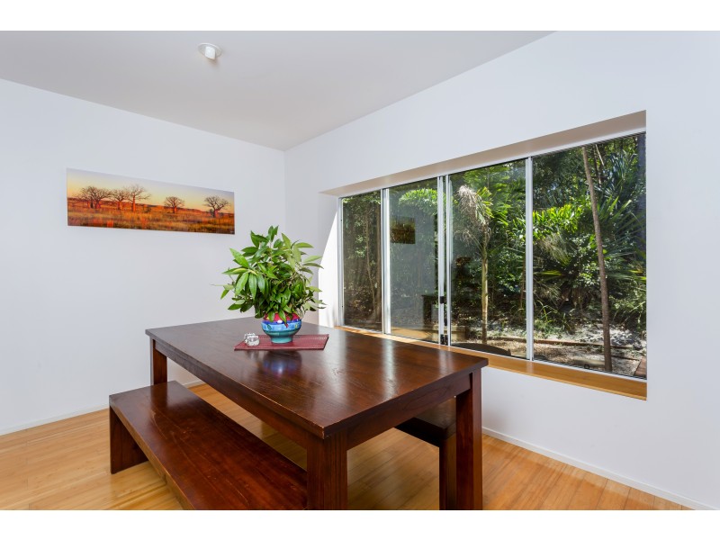 7 Naiad Ct, Rainbow Beach QLD 4581