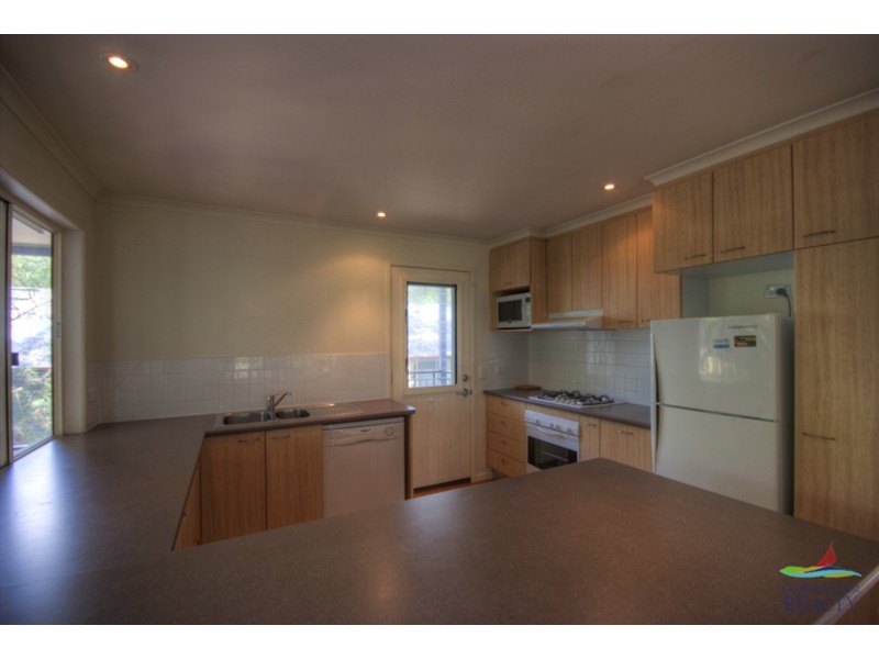 41 Satinwood Rd, Rainbow Beach QLD 4581