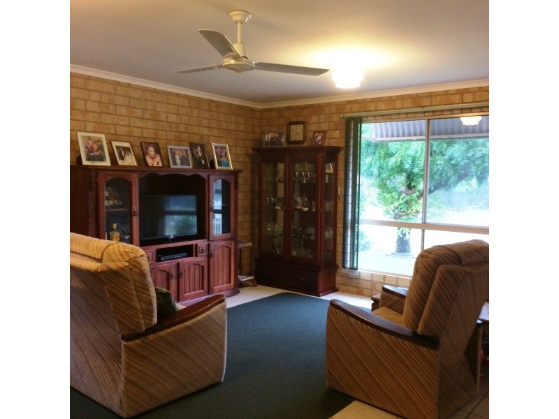 26 Cypress Ave, Rainbow Beach QLD 4581