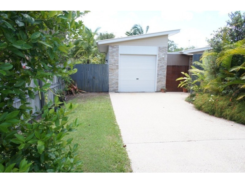 25 Creekside Esp, Cooloola Cove QLD 4580