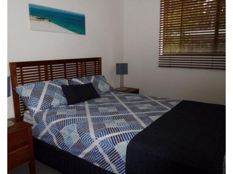 76/5 Rainbow Shores Dr, Rainbow Beach QLD 4581