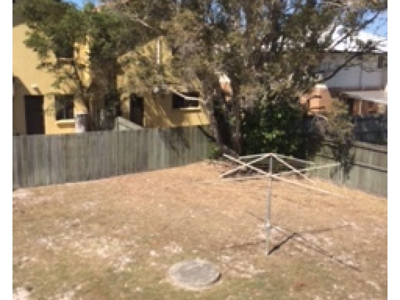 5 Ilmenite Ave, Rainbow Beach QLD 4581