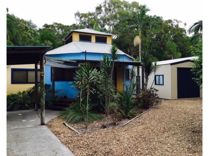 N 5 Esprit Drive, Rainbow Beach QLD 4581