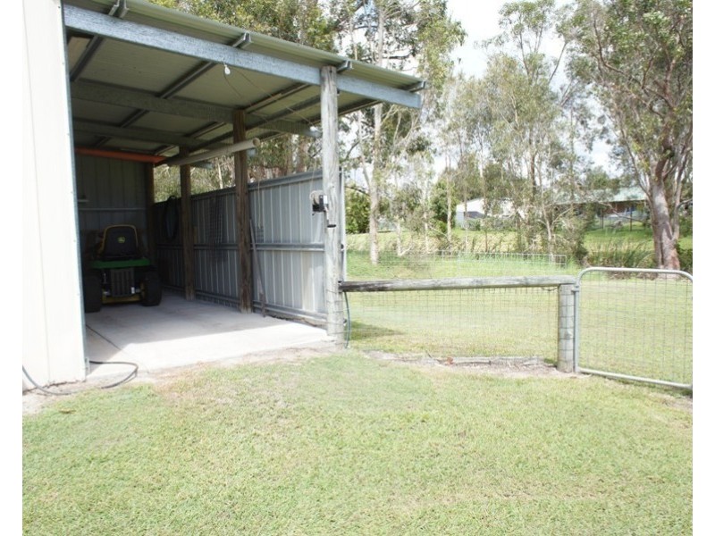 6 Gypsy Ct, Cooloola Cove QLD 4580