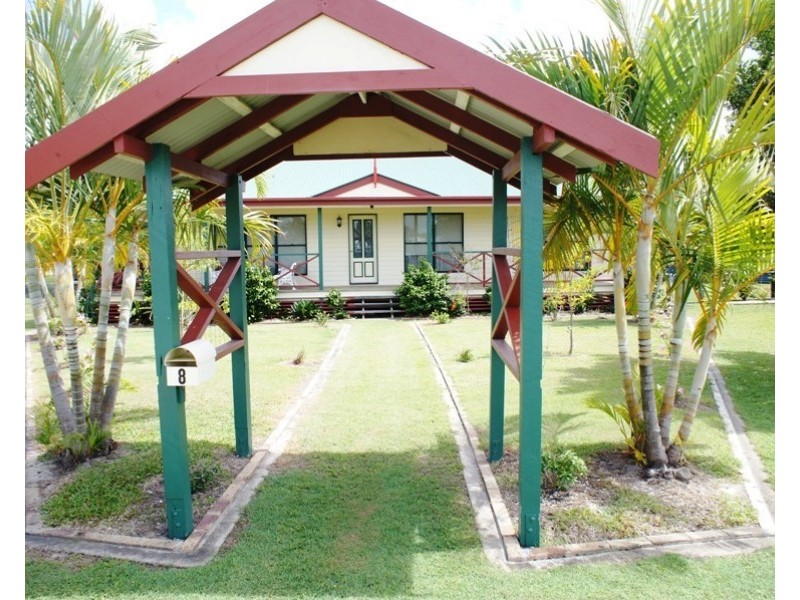 8 Gypsy Ct, Cooloola Cove QLD 4580