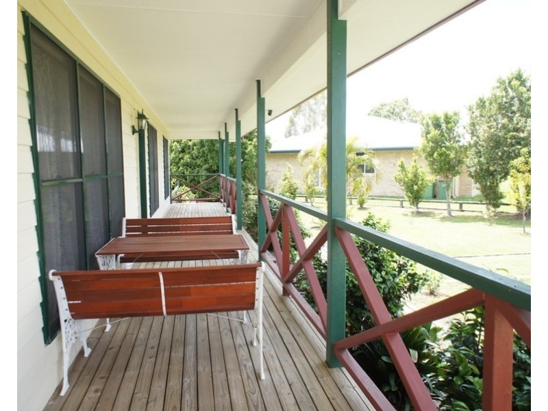 8 Gypsy Ct, Cooloola Cove QLD 4580