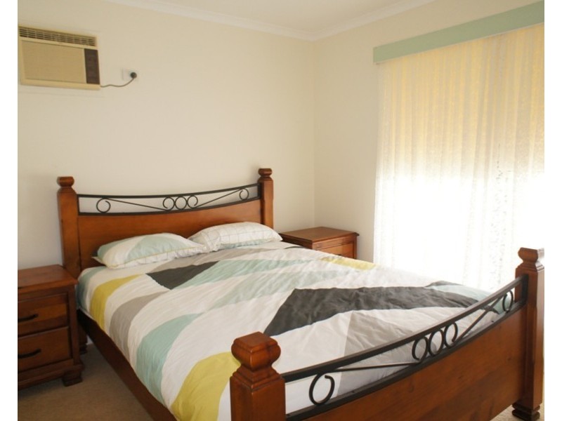 8 Gypsy Ct, Cooloola Cove QLD 4580