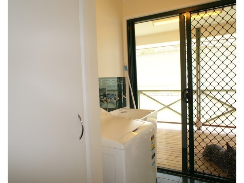 8 Gypsy Ct, Cooloola Cove QLD 4580