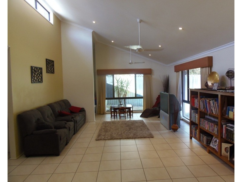 7 Dulkara Ct, Rainbow Beach QLD 4581