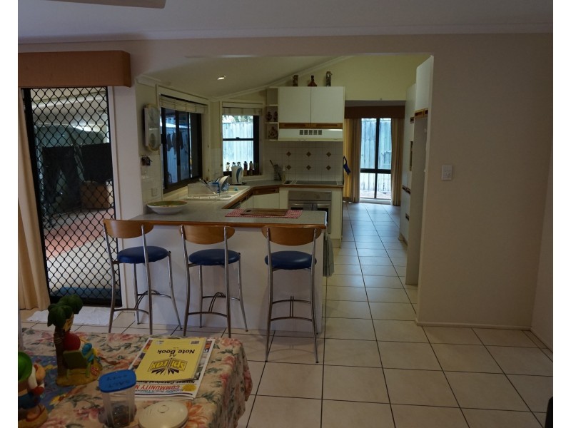 7 Dulkara Ct, Rainbow Beach QLD 4581