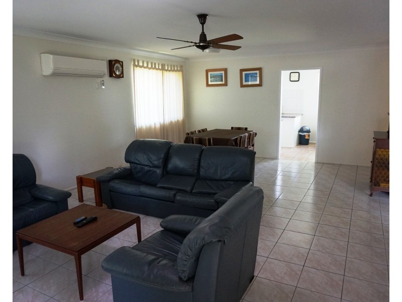 7 Prospect Place, Rainbow Beach QLD 4581