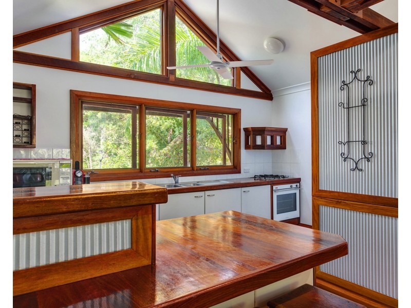 23 Satinwood Rd, Rainbow Beach QLD 4581