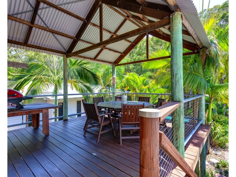 23 Satinwood Rd, Rainbow Beach QLD 4581