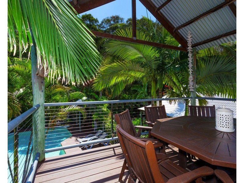 23 Satinwood Rd, Rainbow Beach QLD 4581