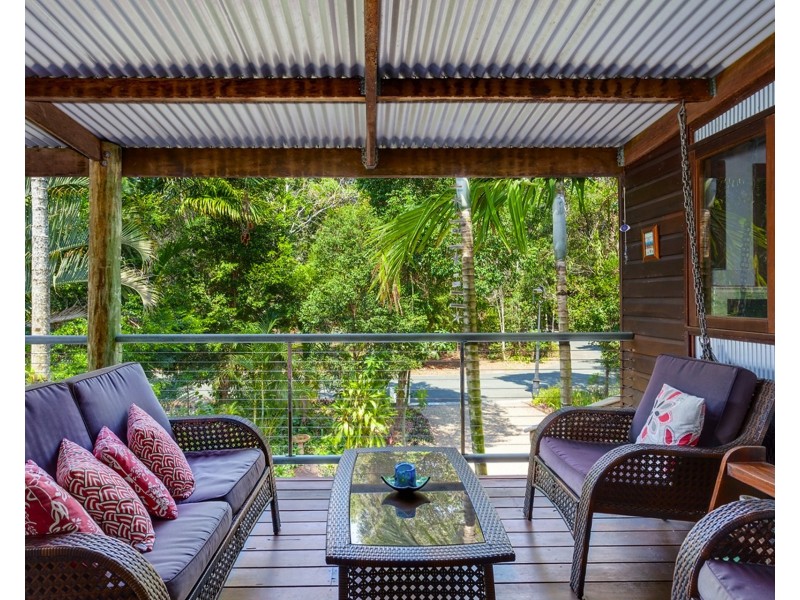 23 Satinwood Rd, Rainbow Beach QLD 4581