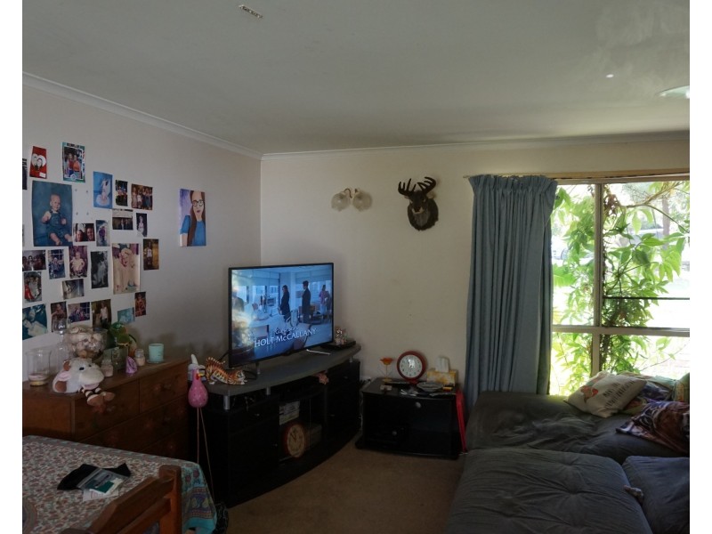 26 Bomburra Ct, Rainbow Beach QLD 4581