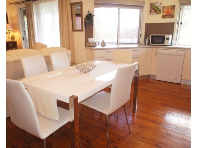 1 Vanguard Ct, Cooloola Cove QLD 4580