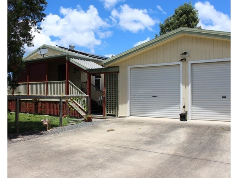 1 Vanguard Ct, Cooloola Cove QLD 4580