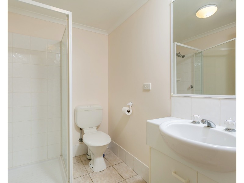 2/42 Manooka Dr, Rainbow Beach QLD 4581