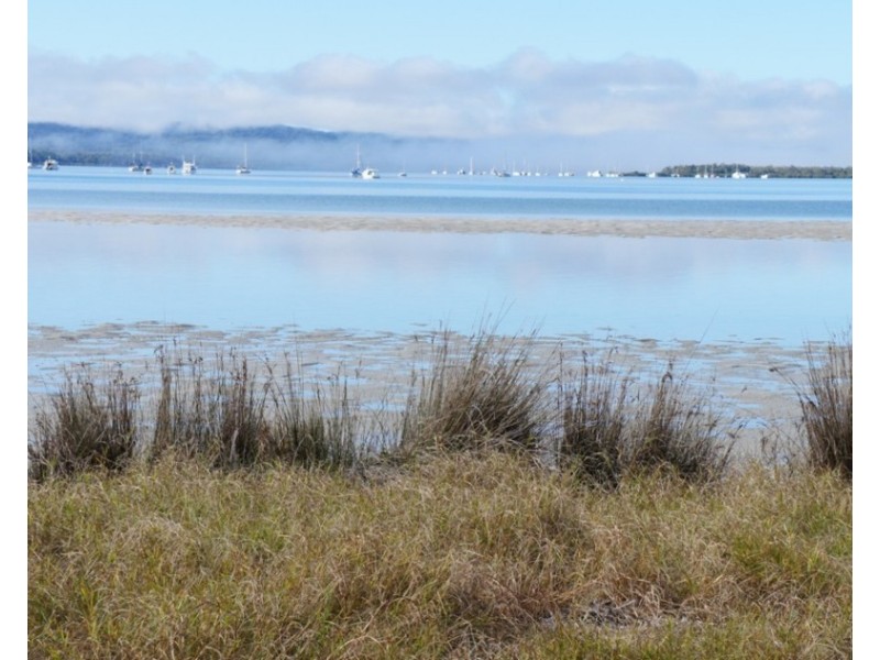 3 Environs Ave, Cooloola Cove QLD 4580