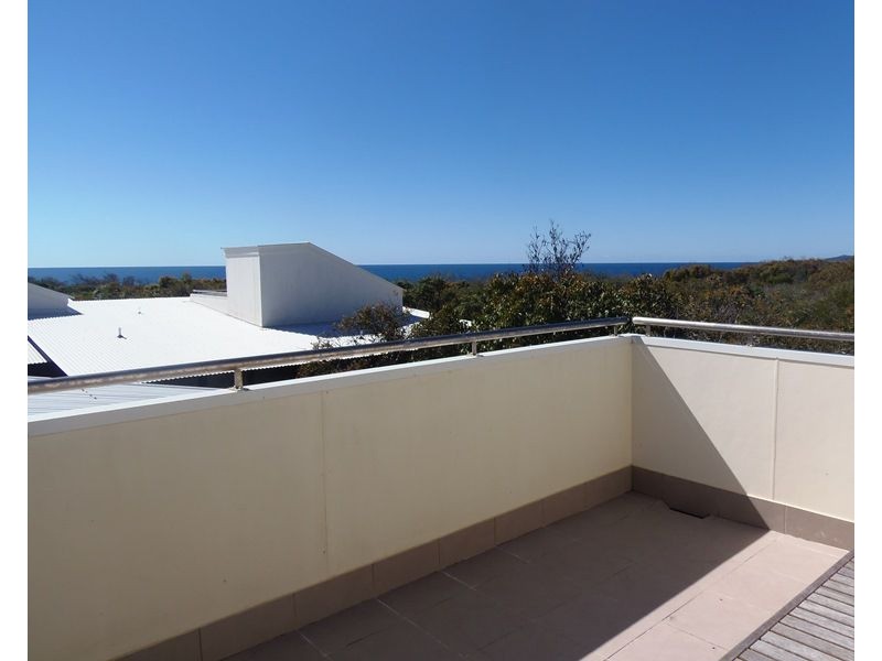 12/9 Wyvern Road, Rainbow Beach QLD 4581