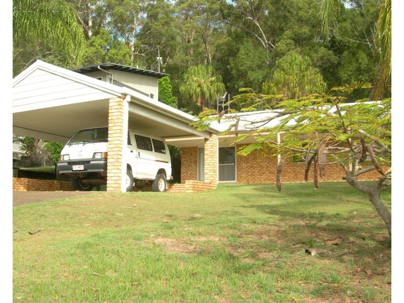 5 Pangatta Ct, Rainbow Beach QLD 4581