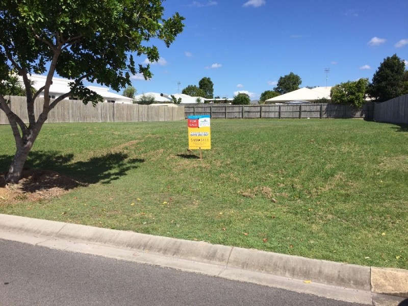 28 Creekside Esp, Cooloola Cove QLD 4580