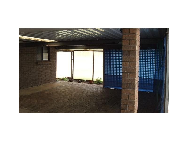 3 kirk, Redwood Park SA 5097