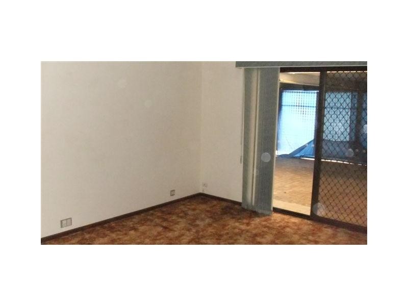 3 kirk, Redwood Park SA 5097