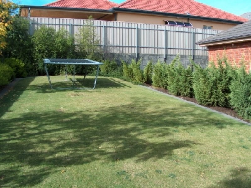 31 willowood, Golden Grove SA 5125