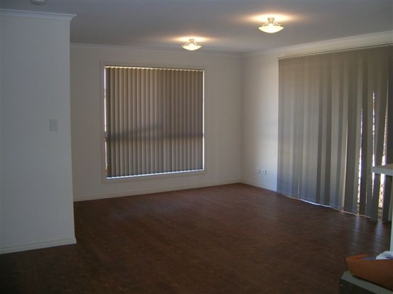 6 kimvu Court, Munno Para West SA 5115