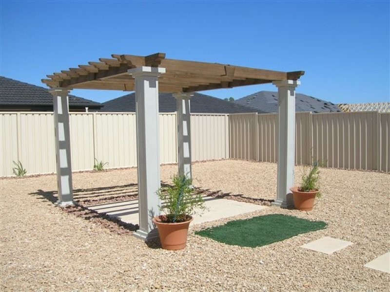 6 kimvu Court, Munno Para West SA 5115