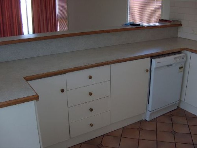 8 Stillwell Court, Greenwith SA 5125