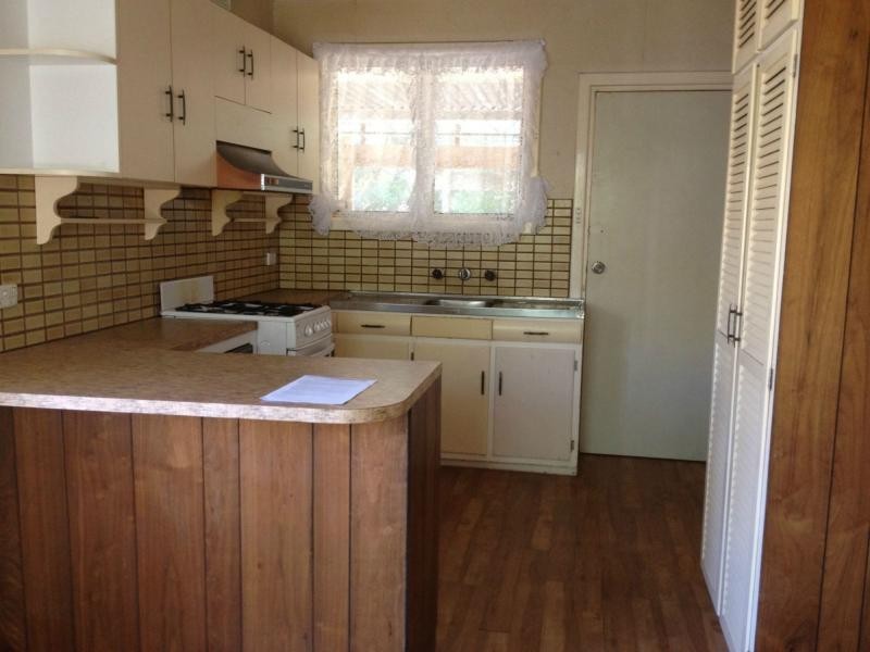 2 Soutchak Street, Fairview Park SA 5126