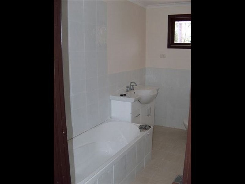 20 Somerset Avenue, Redwood Park SA 5097