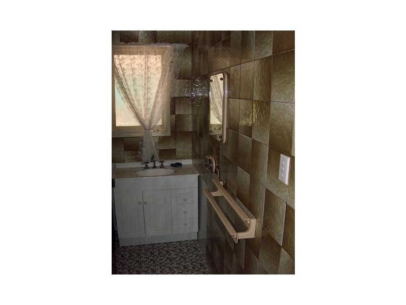 19 Broughton Road, Elizabeth Vale SA 5112