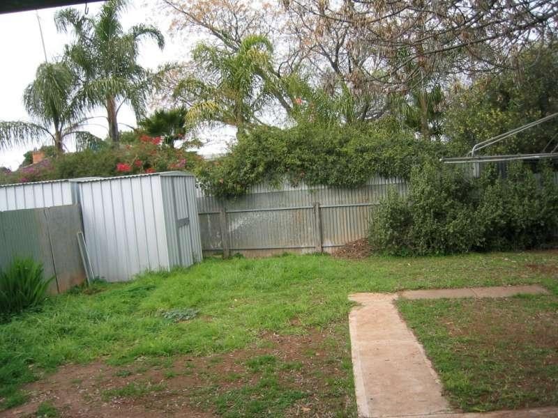 16 Loftis Road, Elizabeth SA 5112