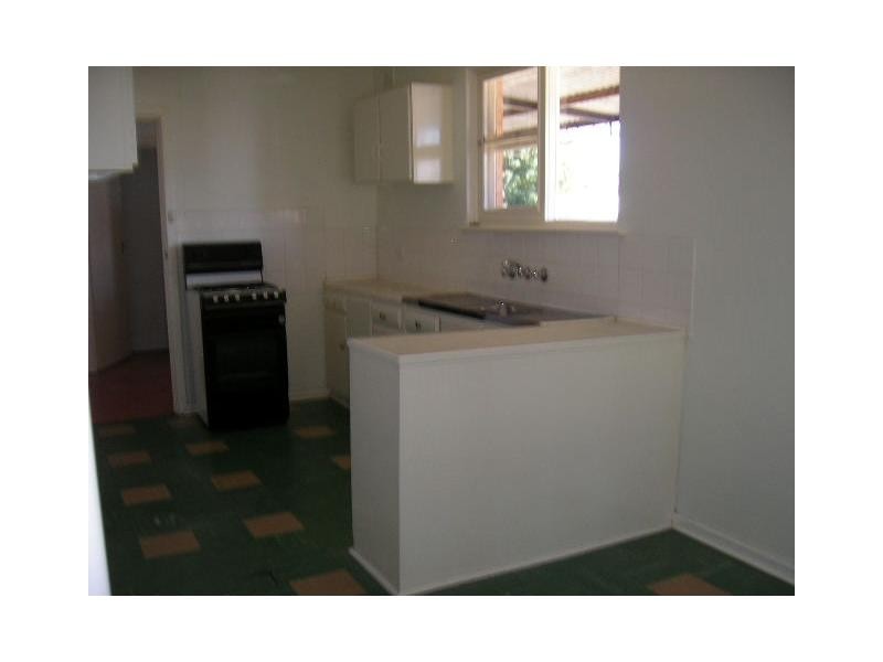 19 College Avenue, Valley View SA 5093