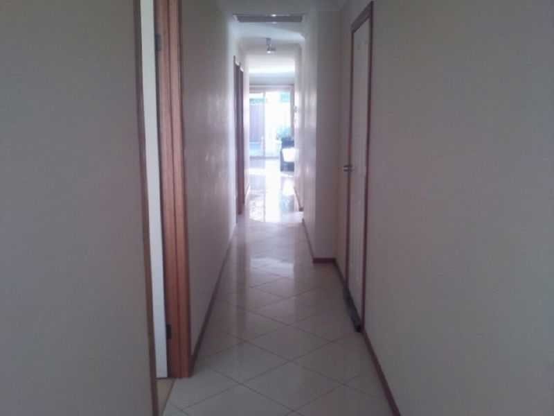 1 Somerset Avenue, Redwood Park SA 5097