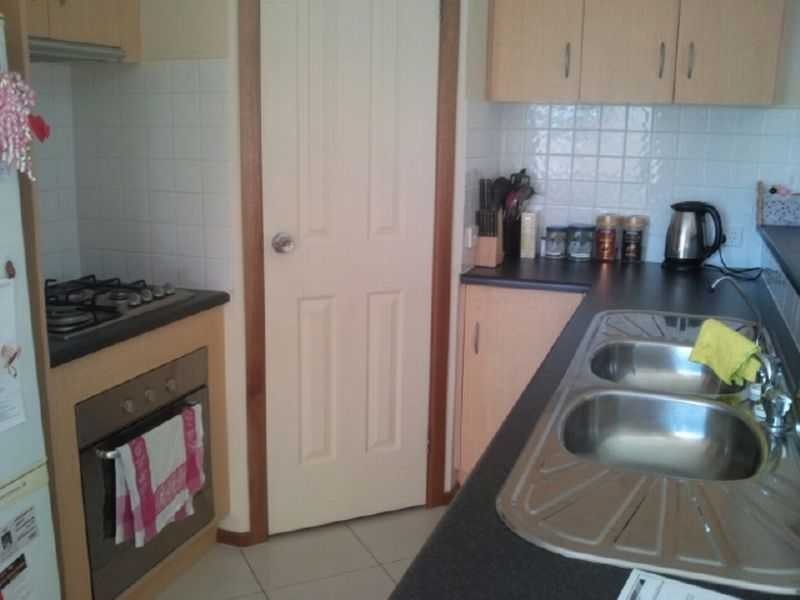 1 Somerset Avenue, Redwood Park SA 5097