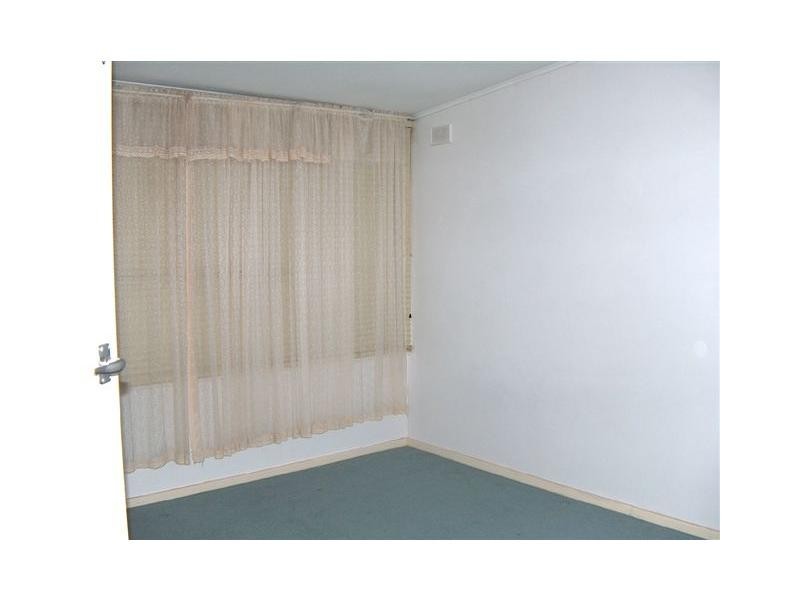 2 Julie Road, Para Hills SA 5096