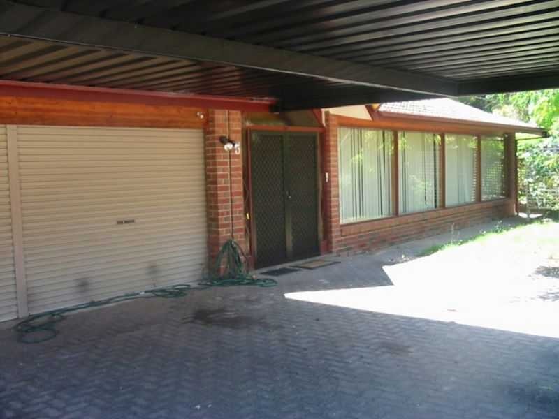 3 Mowbray Crescent, Fairview Park SA 5126