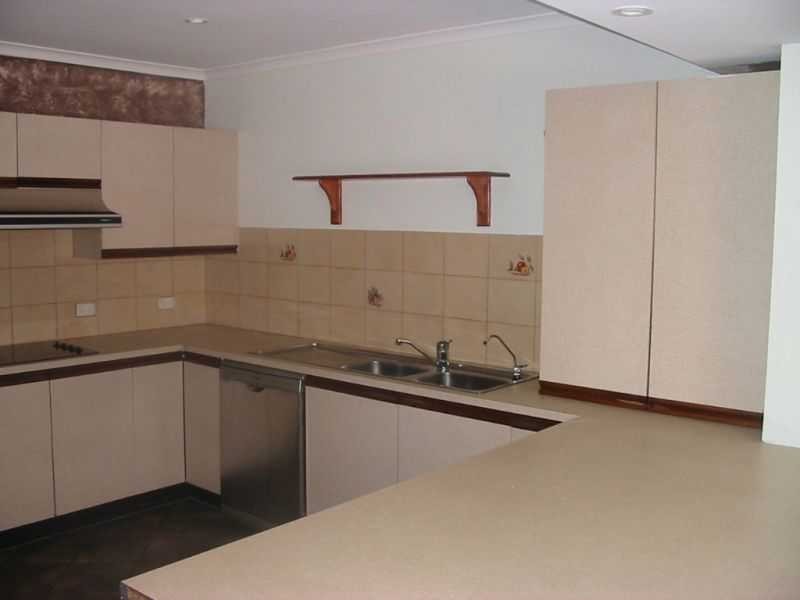 3 Mowbray Crescent, Fairview Park SA 5126