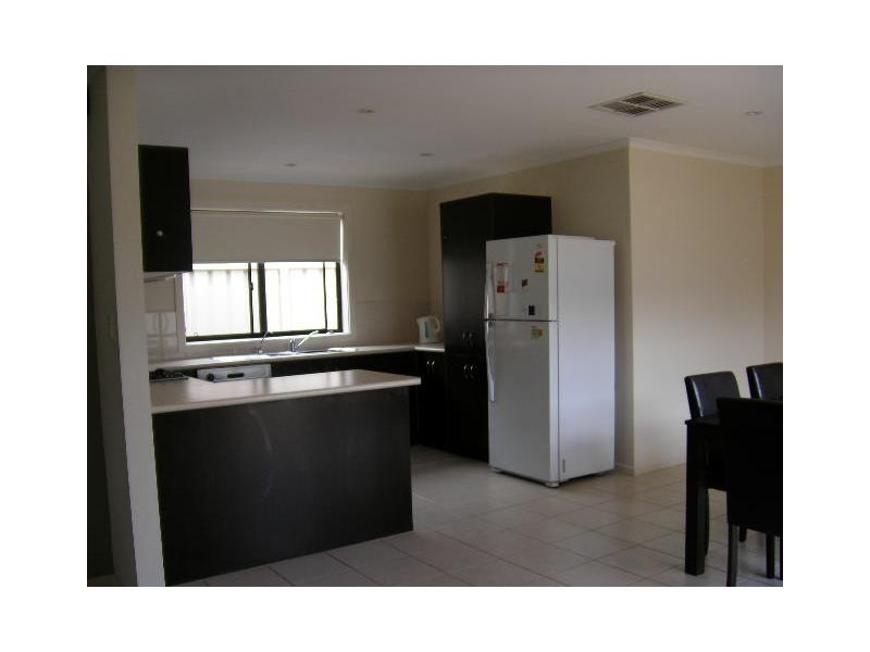 11B Morris Drive, Valley View SA 5093