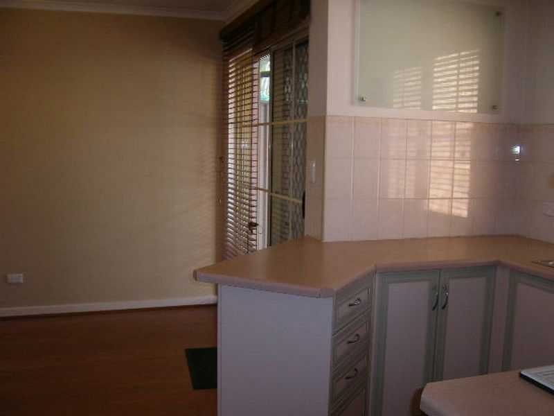 2/18 Torrens Avenue, West Hindmarsh SA 5007