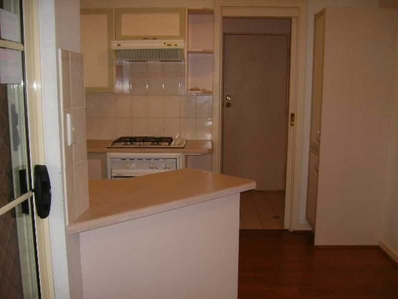 2/18 Torrens Avenue, West Hindmarsh SA 5007