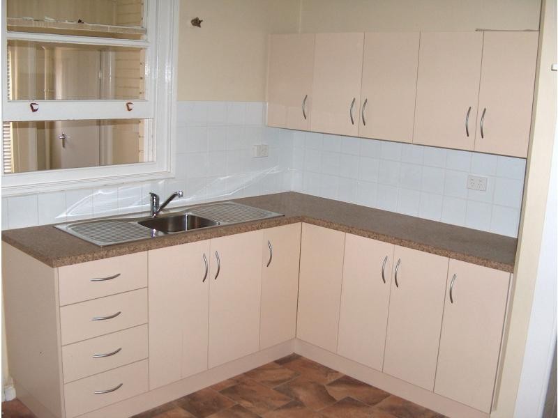 81 Hanson Road, Woodville North SA 5012