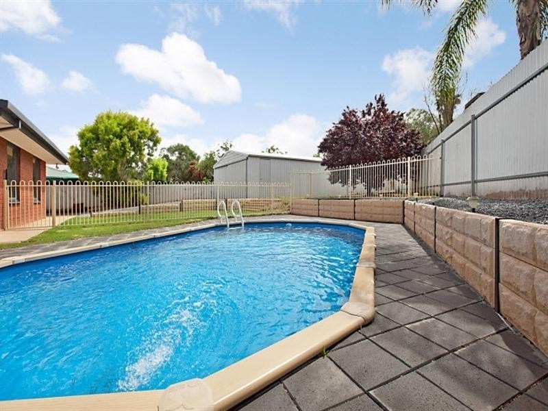 20 Duberal Avenue, Salisbury East SA 5109