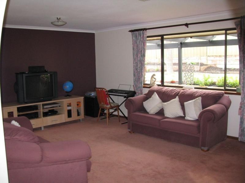 5 Foulis Court, Wynn Vale SA 5127