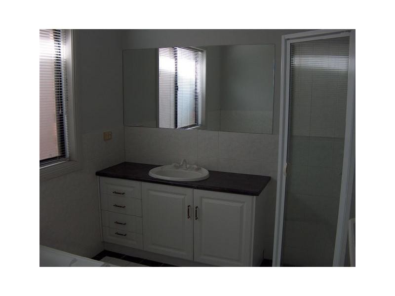 27 Chatswood Grove, Golden Grove SA 5125